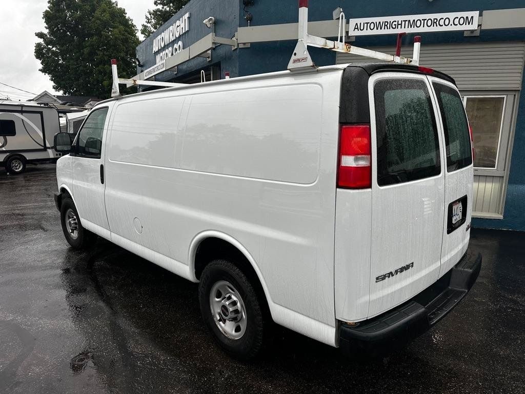 Used 2020 GMC Savana 2500 w/ Driver Convenience Package RWD image 3