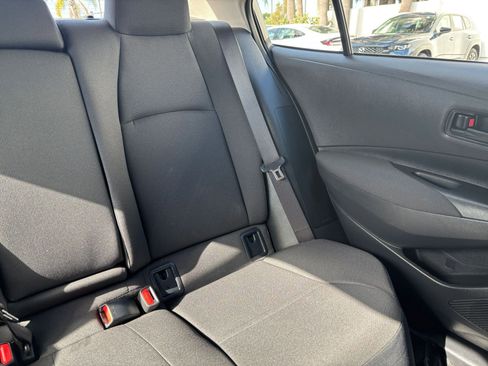 Used 2025 Toyota Corolla LE FWD image 35