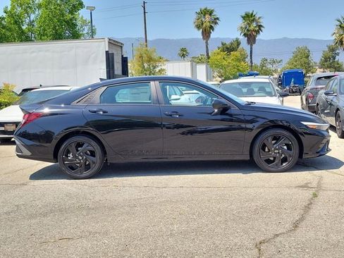 New 2026 Hyundai Elantra Sport FWD image 29