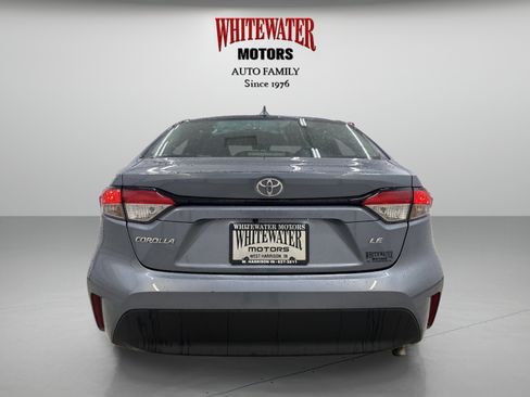 Used 2023 Toyota Corolla LE image 3