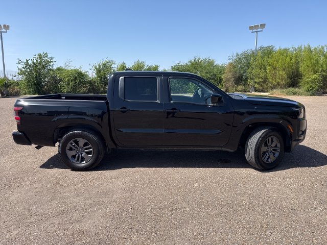 Used 2025 Nissan Frontier SV RWD image 8