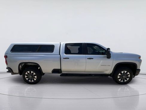 Used 2021 Chevrolet Silverado 2500 Custom w/ Custom Value Package RWD image 2