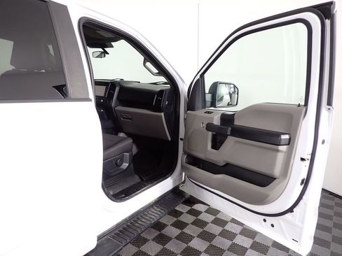 Used 2020 Ford F150 XL w/ Equipment Group 101A Mid AWD/4WD image 34