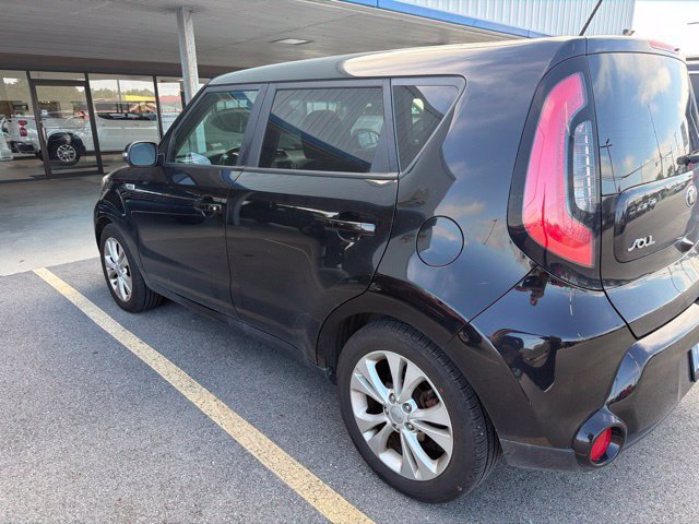 Used 2016 Kia Soul ! w/ Premium Package FWD image 6