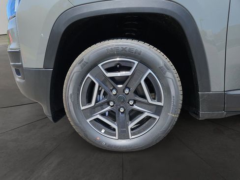 New 2026 Jeep Cherokee Laredo AWD/4WD image 14