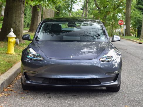 Used 2023 Tesla Model 3 Standard Range image 13