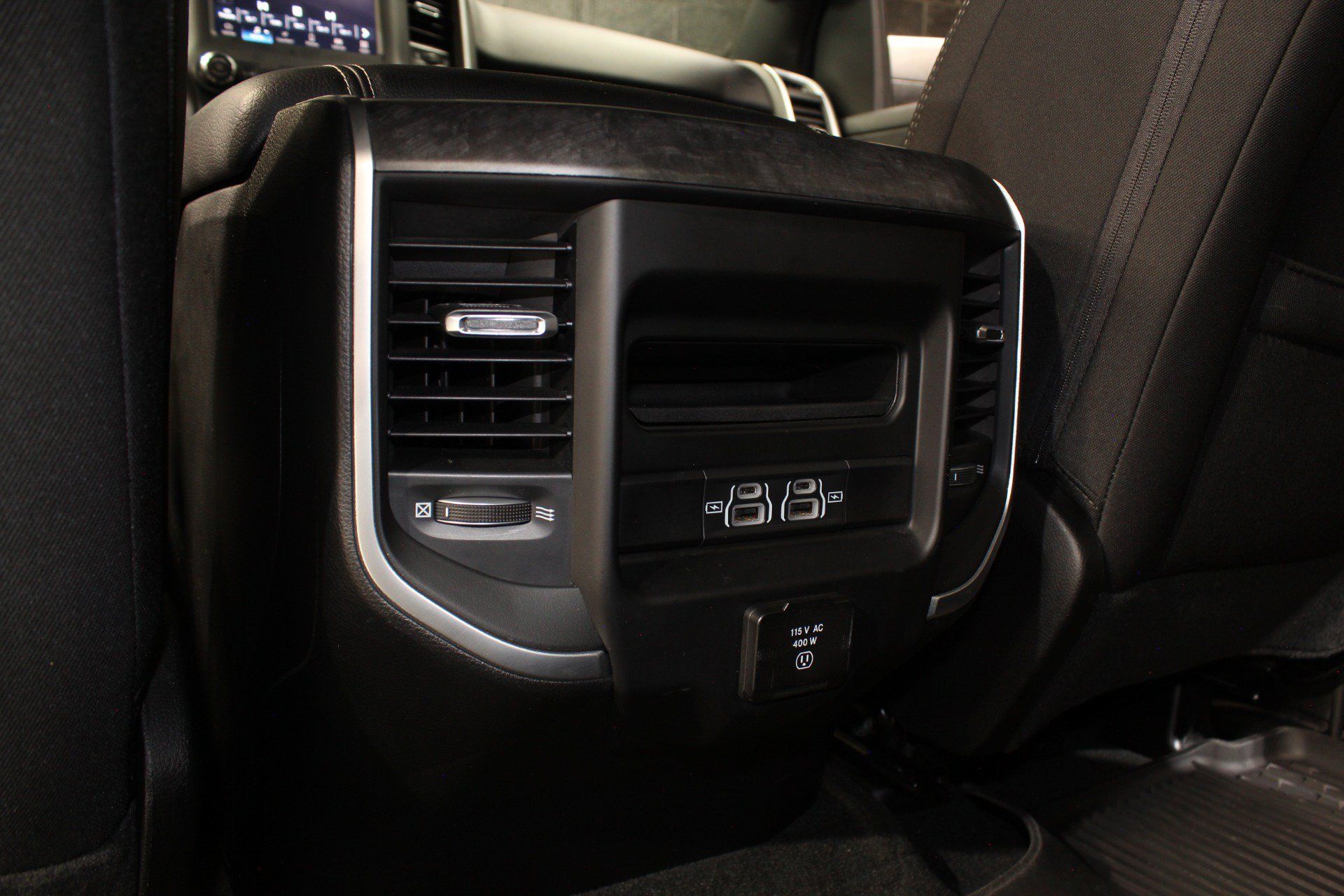 Used 2022 RAM 1500 Big Horn AWD/4WD image 48