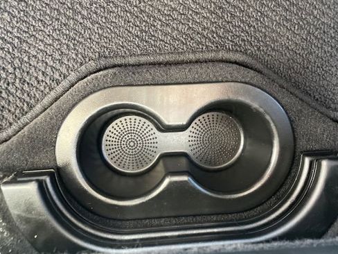 Used 2024 RAM 2500 Laramie image 20