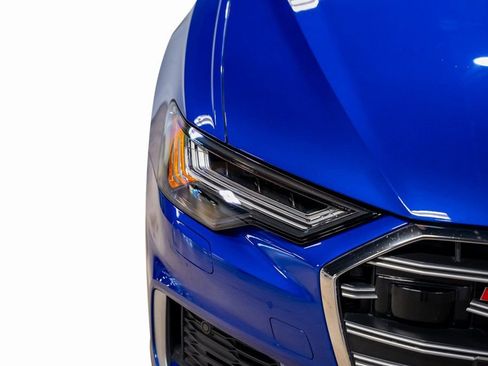 Used 2023 Audi S6 Prestige image 5