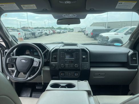Used 2018 Ford F150 XL w/ XL Power Equipment Group AWD/4WD image 15
