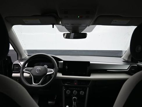 New 2026 Volkswagen Taos S image 10