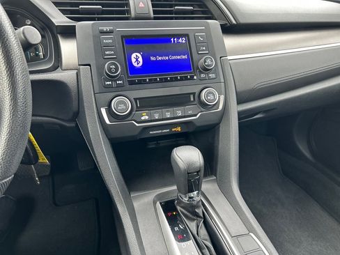 Used 2020 Honda Civic LX image 11