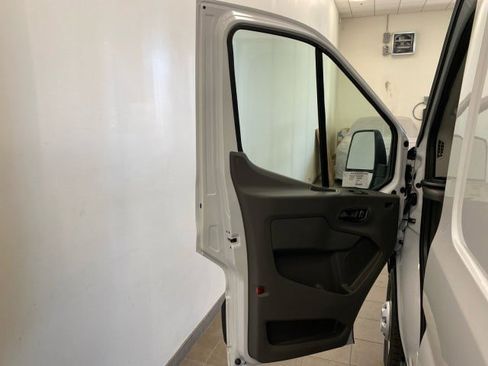 New 2026 Ford Transit 250 148 Medium Roof Extended AWD w/ Exterior Upgrade Package image 14
