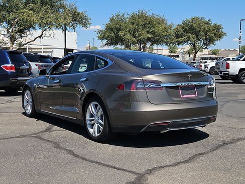 Used 2015 Tesla Model S 85D AWD/4WD image 3