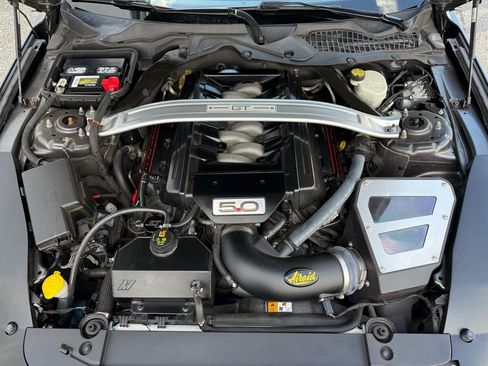 Used 2015 Ford Mustang GT Premium RWD image 43