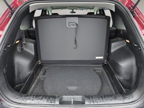 Used 2019 Jeep Cherokee Latitude Plus w/ Cold Weather Group image 14