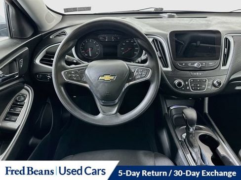 Used 2024 Chevrolet Malibu LT FWD image 28