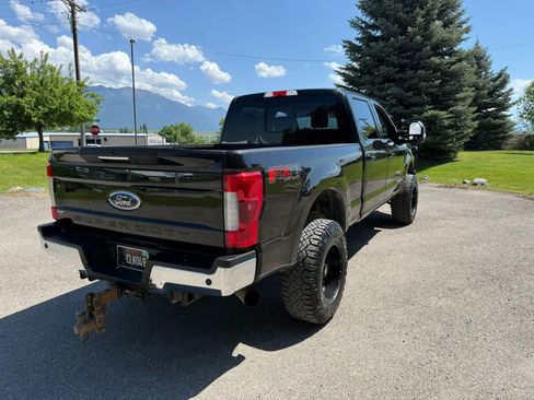 Used 2019 Ford F350 Lariat w/ Lariat Ultimate Package AWD/4WD image 4
