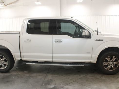 Used 2016 Ford F150 Lariat AWD/4WD image 11