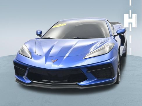 Used 2022 Chevrolet Corvette Stingray Premium Conv w/ Z51 Performance Package RWD image 2