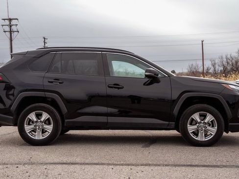 Used 2023 Toyota RAV4 XLE image 4