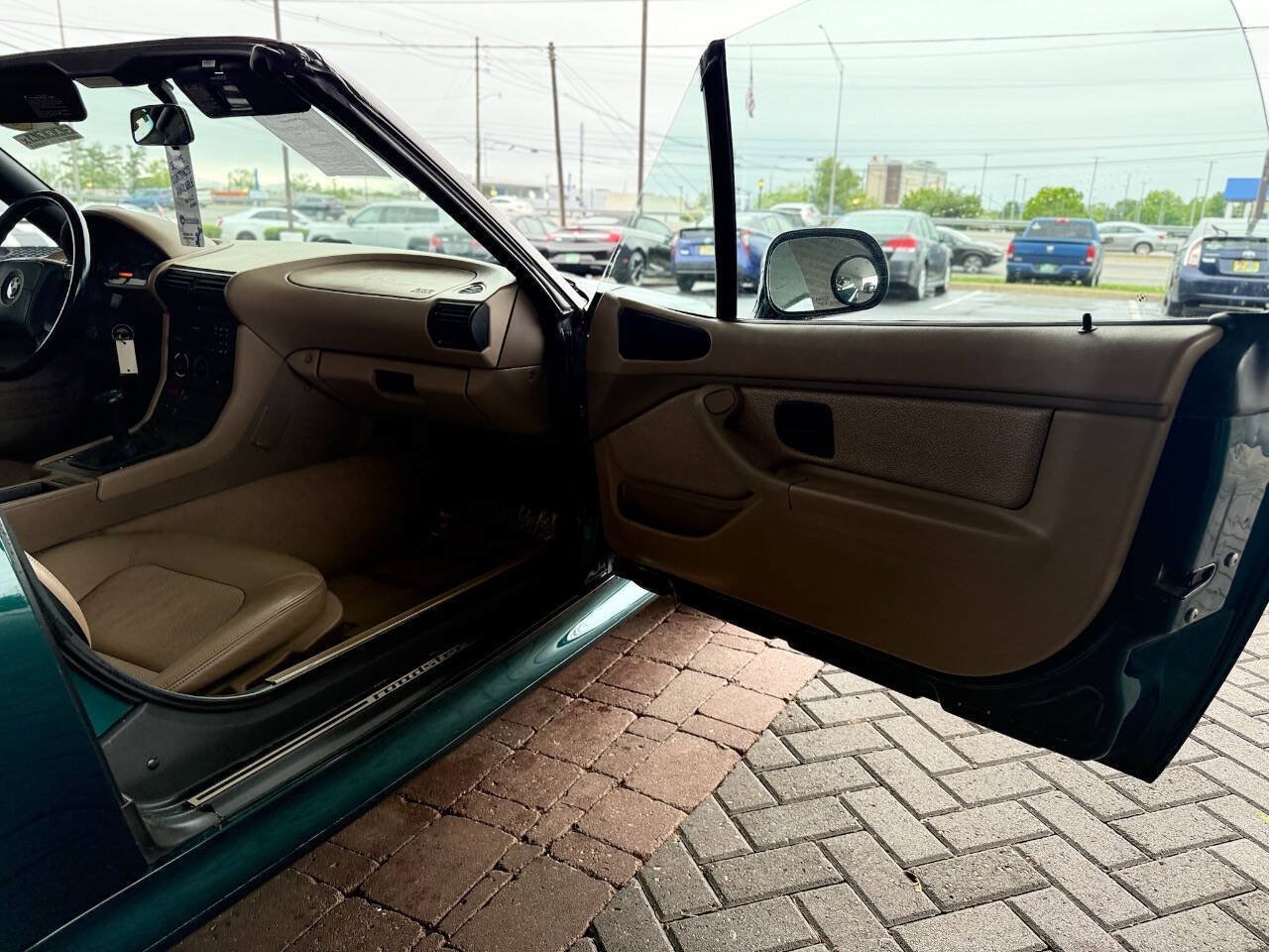 Used 1997 BMW Z3 1.9 RWD image 36