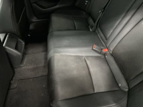 Used 2019 Honda Accord Sport image 11