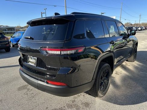 New 2025 Jeep Grand Cherokee L Altitude image 6