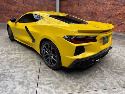 Used 2025 Chevrolet Corvette Stingray Coupe image 3