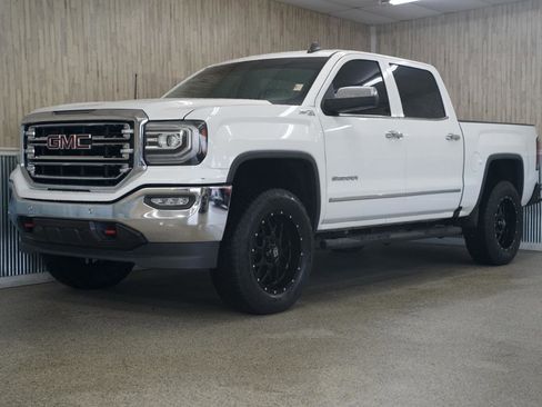 Used 2018 GMC Sierra 1500 SLT AWD/4WD image 4