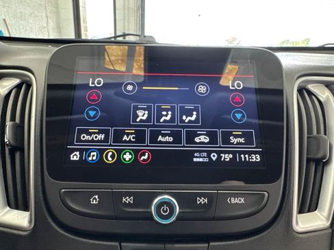 Used 2024 Chevrolet Malibu LT FWD image 24