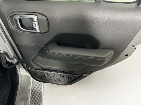 Used 2023 Jeep Wrangler Sahara w/ Cold Weather Group image 28