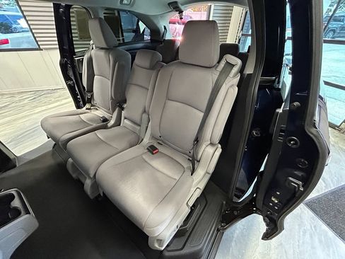 Used 2020 Honda Odyssey EX image 9