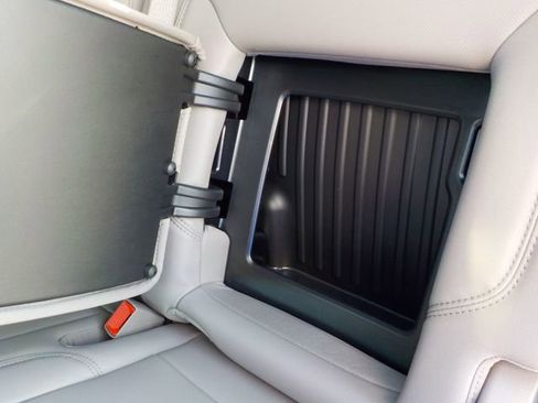 New 2026 GMC Sierra 2500 SLT w/ SLT Premium Package image 25