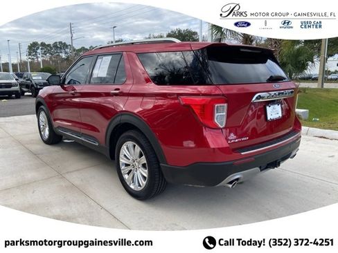 Certified 2021 Ford Explorer Limited w/ Equipment Group 301A image 5