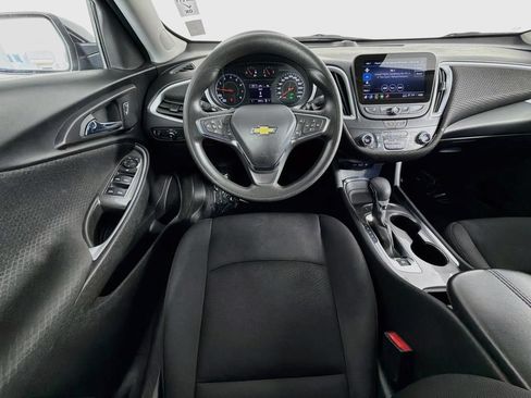 Used 2023 Chevrolet Malibu LT FWD image 13