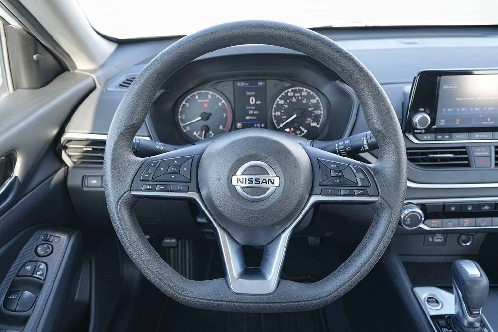 Used 2021 Nissan Altima 2.5 S w/ Driver Assist Package FWD image 32