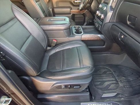 Used 2020 GMC Sierra 2500 Denali w/ Denali Ultimate Package image 20