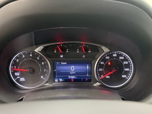 Used 2024 GMC Terrain SLE FWD image 20
