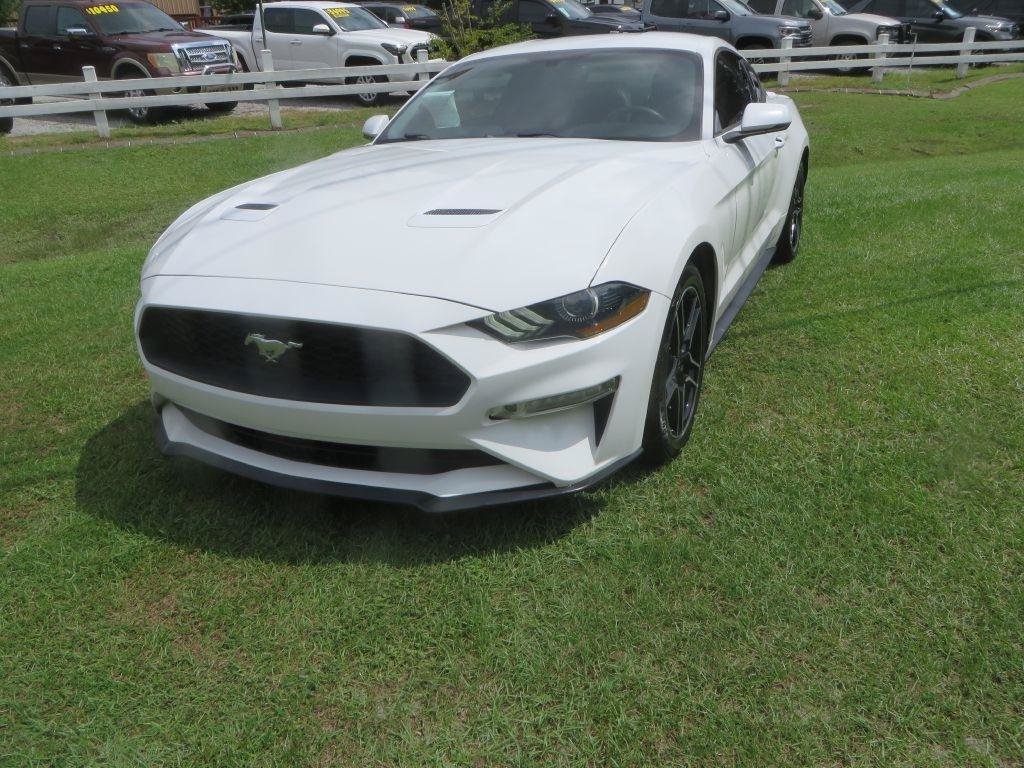 Used 2020 Ford Mustang Premium RWD image 2