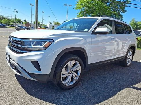 Used 2023 Volkswagen Atlas SE AWD/4WD image 3