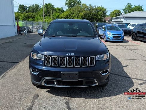 Used 2018 Jeep Grand Cherokee Limited AWD/4WD image 8