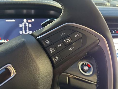 New 2025 Jeep Grand Cherokee L Limited image 23