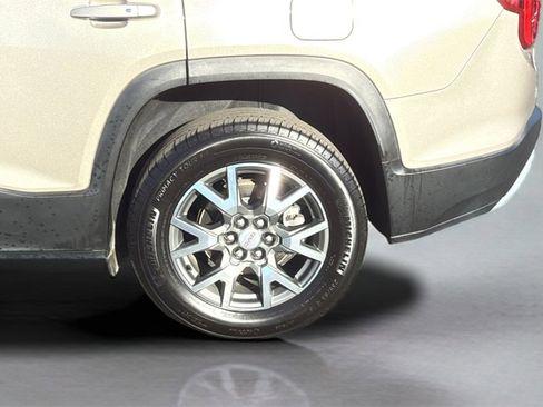 Used 2022 GMC Acadia SLE w/ Driver Convenience Package image 24