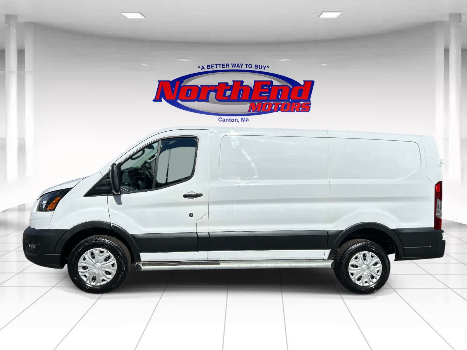 Used 2025 Ford Transit 250 Low Roof w/ Exterior Upgrade Package RWD image 6