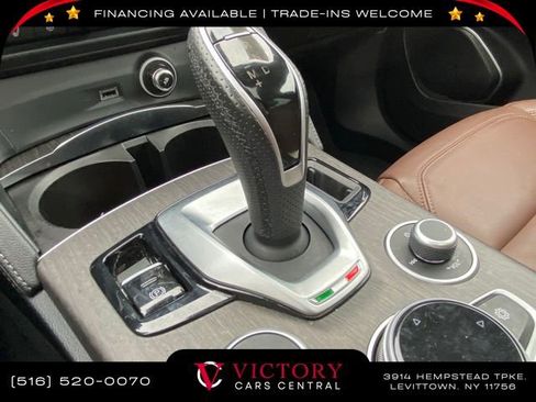 Used 2023 Alfa Romeo Stelvio Ti image 35