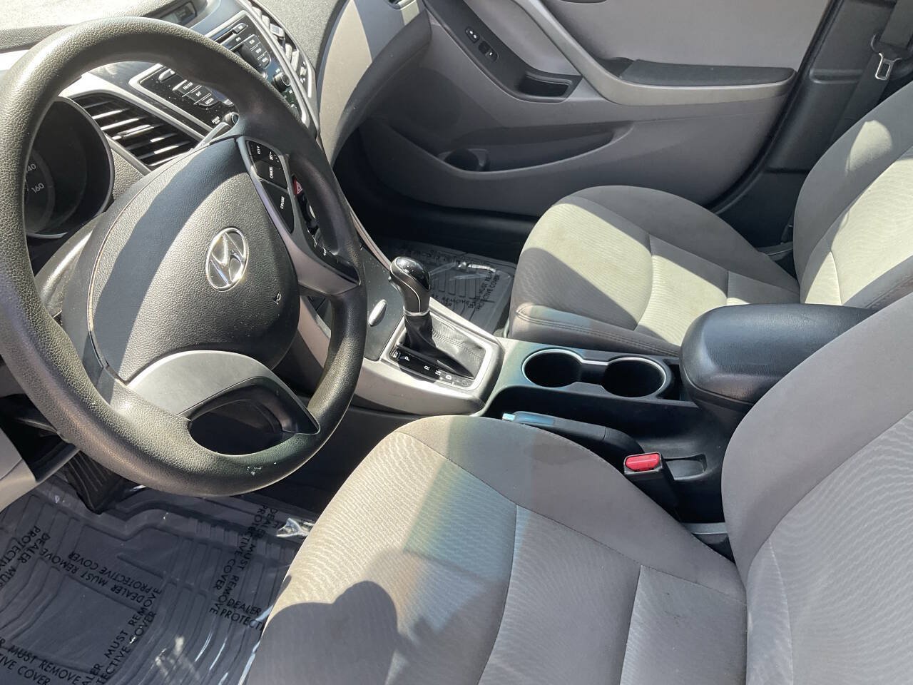 Used 2016 Hyundai Elantra SE FWD image 10