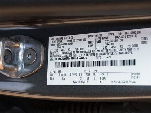 Used 2024 Ford Escape ST-Line AWD/4WD image 32