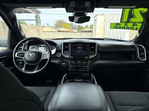 Used 2021 RAM 1500 Big Horn AWD/4WD image 11