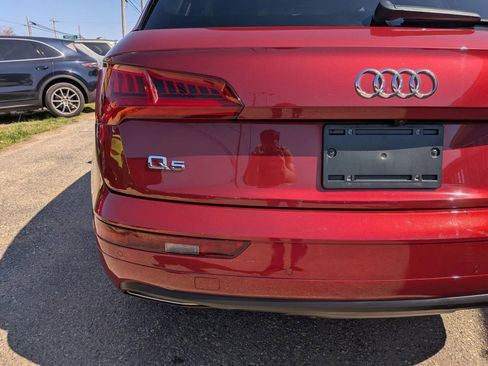 Used 2020 Audi Q5 2.0T Premium image 16
